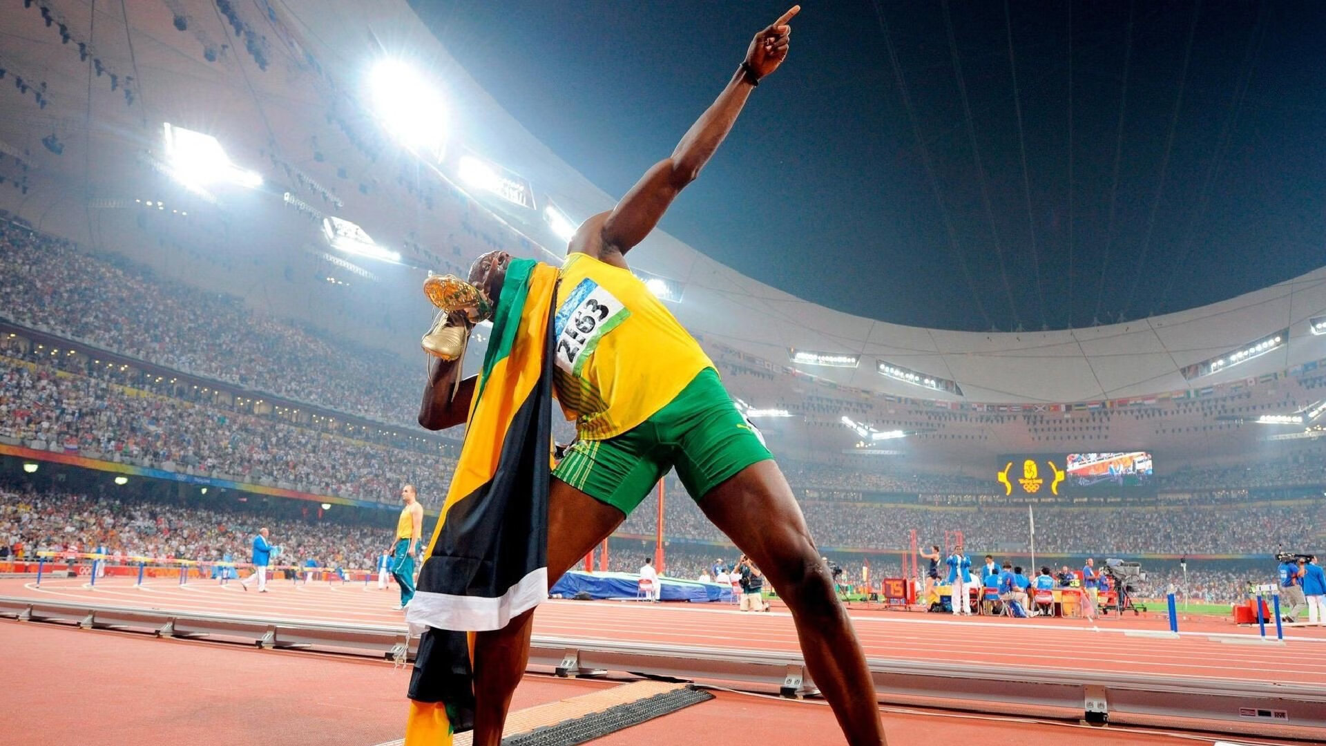 《顶级战队签约仪式：明星阵容全面曝光》，顶尖战队口号